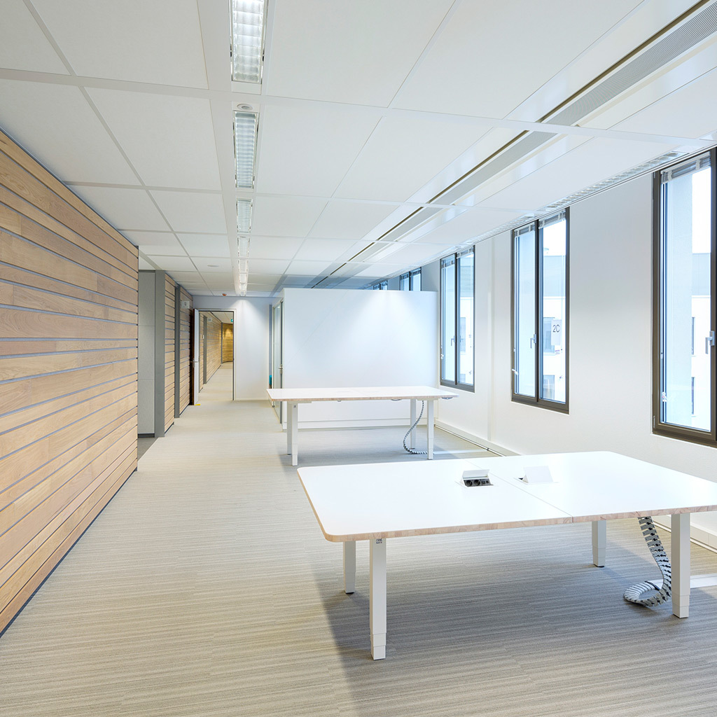 Cable Management in den Büroräumen von TenneT Büroräume von TenneT